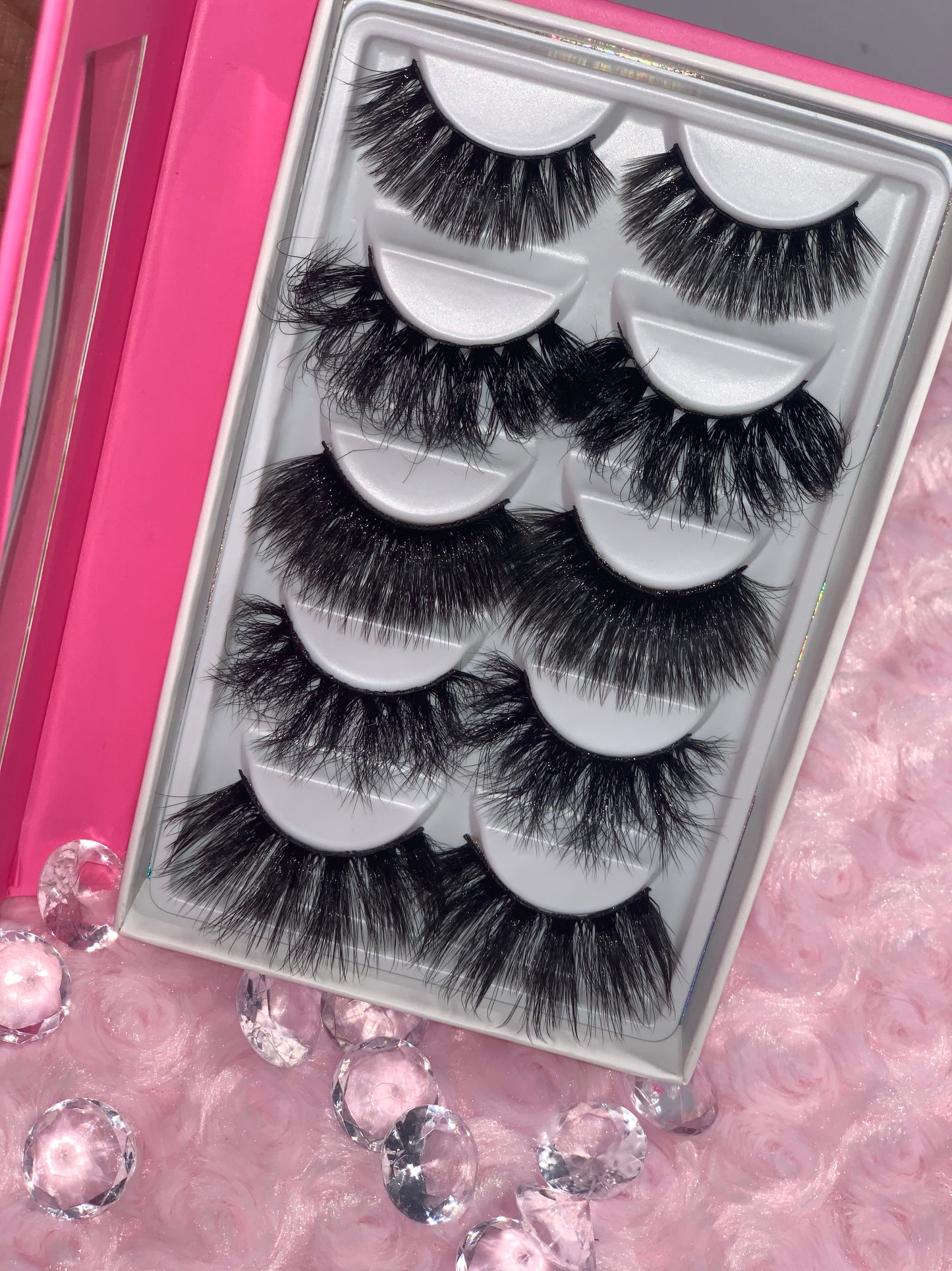 C.E.O Favorites Lash Book